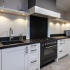 Woonkeuken met Absolute Black Antico graniet - door Van Houts